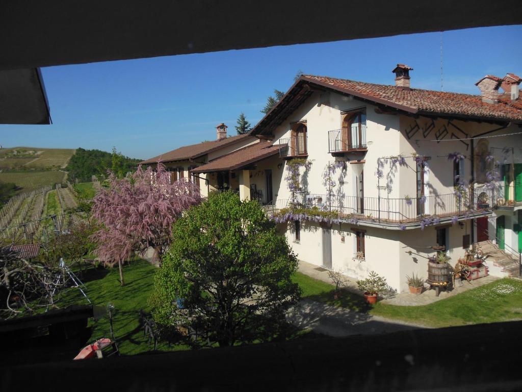 Agriturismo Affittacamere Barbarossa Dogliani Zewnętrze zdjęcie